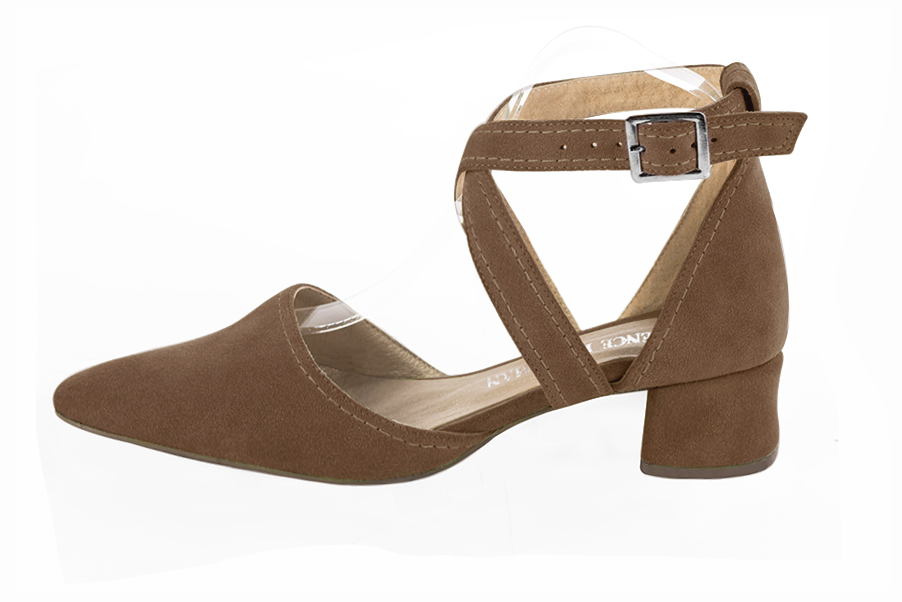 Chocolate brown women's open side shoes, with crossed straps. Tapered toe. Low flare heels. Profile view - Florence KOOIJMAN